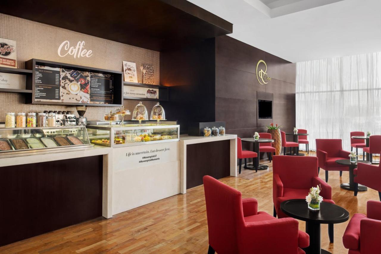 Moevenpick Hotel Jumeirah Lakes Towers Dubai Exterior photo The Coffee Lounge
