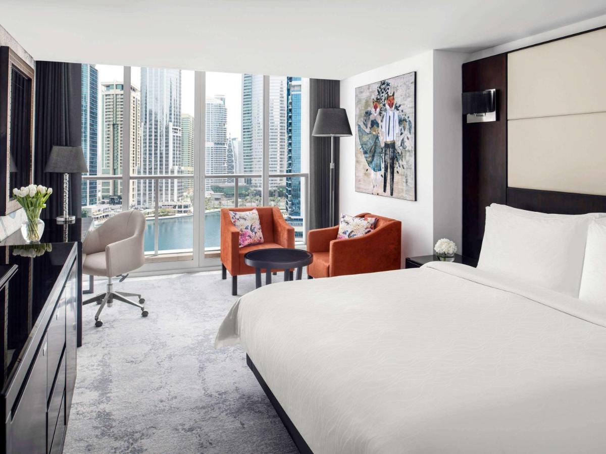 Moevenpick Hotel Jumeirah Lakes Towers Dubai Exterior photo